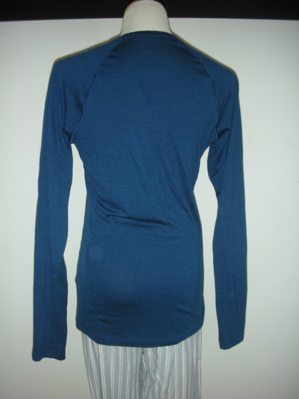 Smartwool Merino 150 Long Sleeve Base Layer Shirt Blue M Hiking Ski Wool Outdoor - Picture 4 of 6